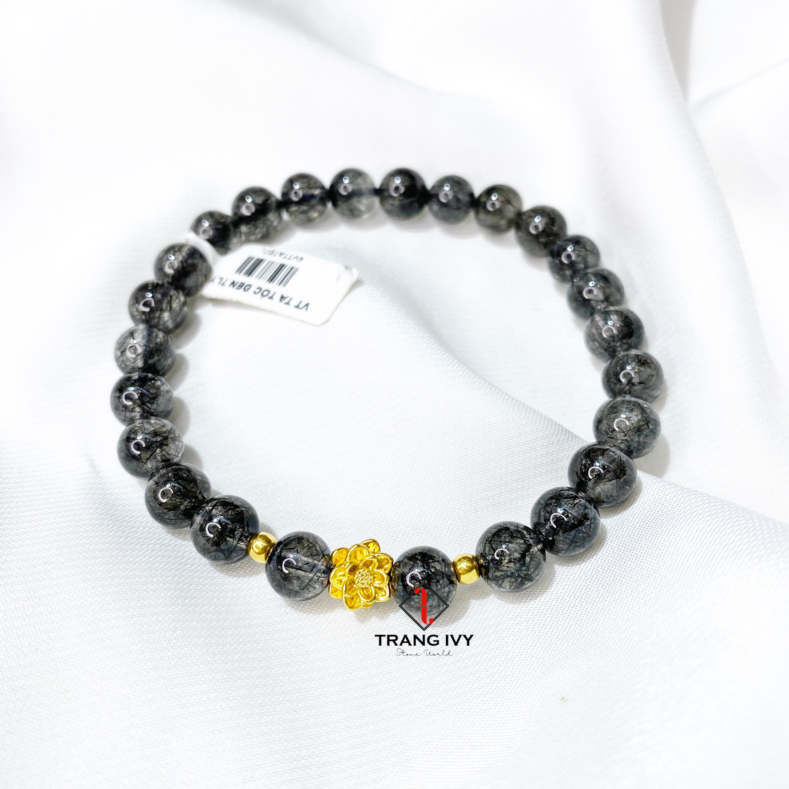 Vòng tay thạch anh tóc đen mix charm Hoa sen vàng 24k