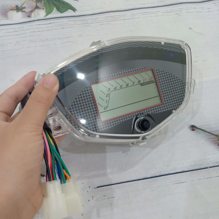 Đồng hồ điện tử 7 màu LCD gắn cho xe SIRIUS, EXCITER 2010 Có Báo Tua Máy Báo Xăng, Hiện thị giờ Đồng hồ LED đổi được 7 màu - G645