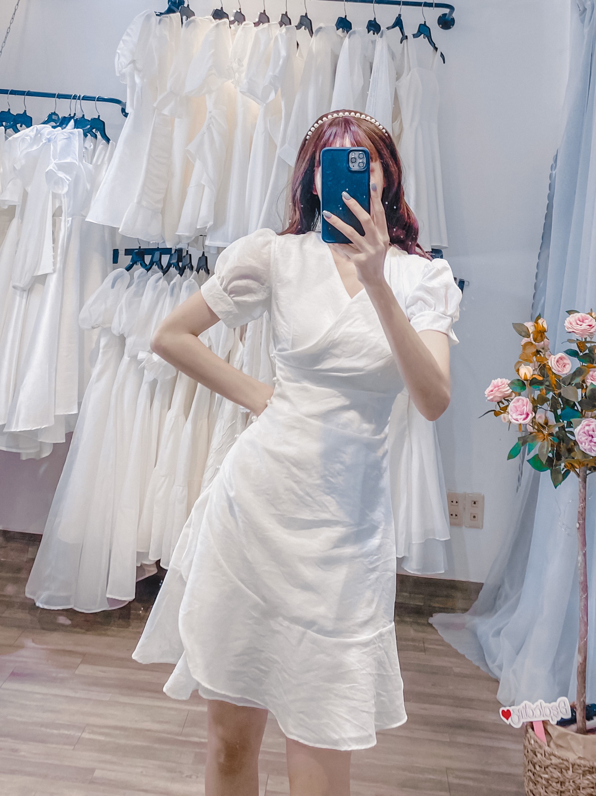 Đầm Dạo Phố Cổ Chéo Đính Ngọc Trai