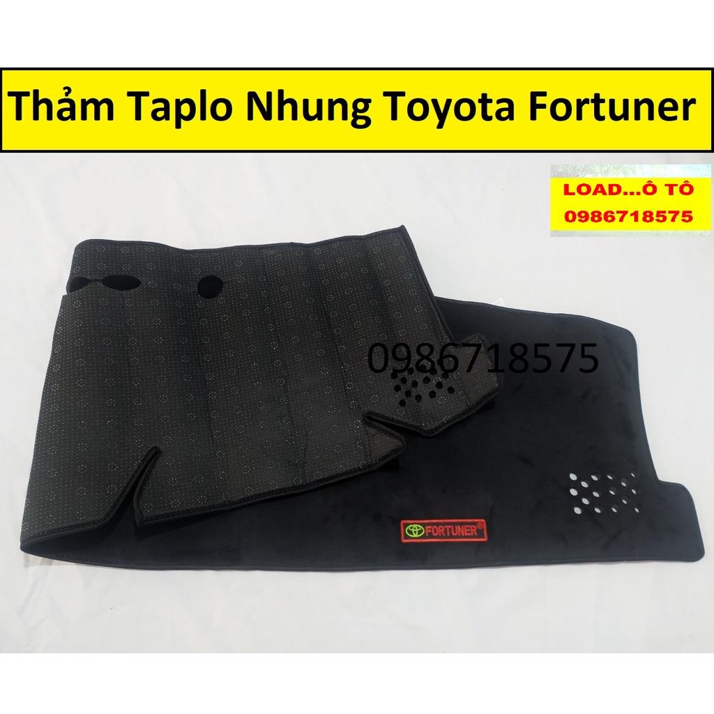 Thảm Taplo Chống Nắng Xe Toyota Fortuner 2022-2017 Da Vân Carbon, Nhung Lông Cừu Non Cao Cấp