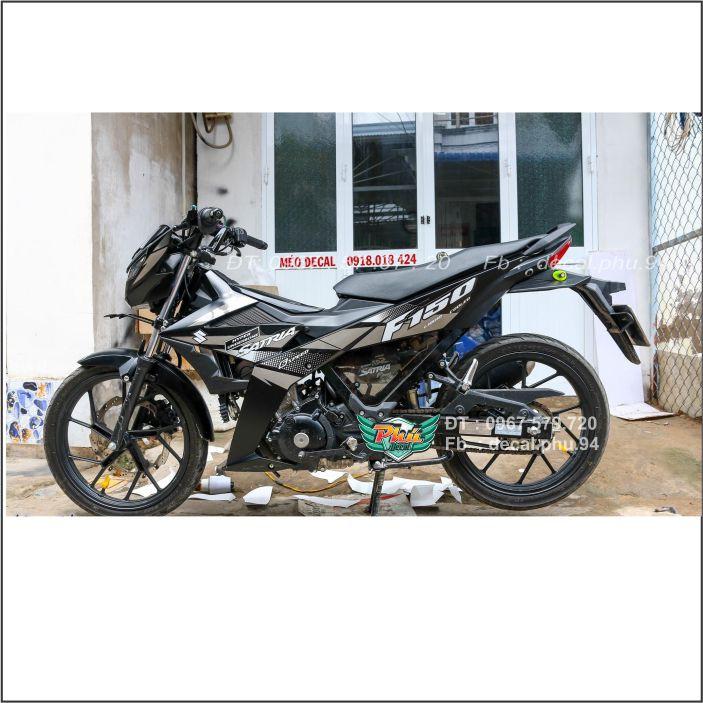 Tem Satria rời Xám đen