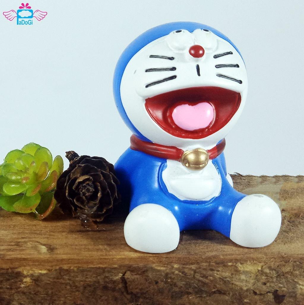 Tượng Doraemon Ngồi Ghế Gỗ