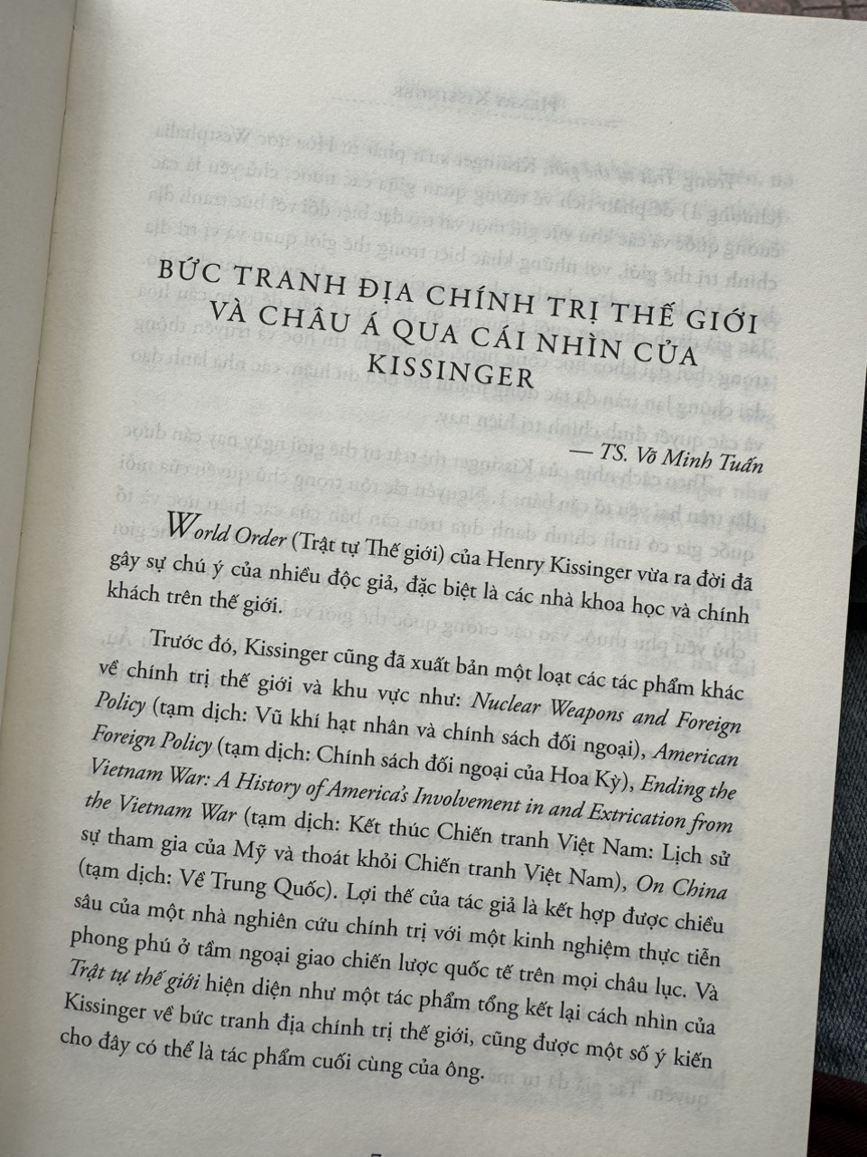 [Bìa cứng, áo ôm] LÃNH ĐẠO: 6 CHIẾN LƯỢC GIA KIỆT XUẤT ĐỊNH HÌNH THẾ GIỚI và TRẬT TỰ THẾ GIỚI – Henry Kissinger – Phạm Thị Ngọc Mai dịch – Omega Plus – NXB Tri Thức.