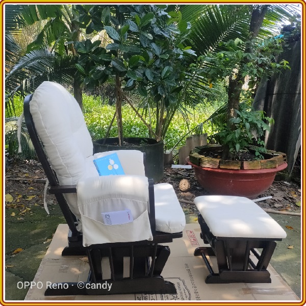 Ghế trượt thư giãn  Rocking Chair Juno Sofa màu nâu kem KT 70 x 74 x 102 cm