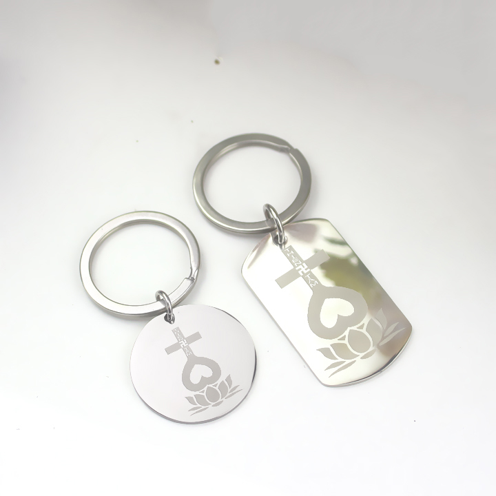 Móc khóa khắc Thiên Tâm bình an may mắn MMD022 Không đen không rỉ sét