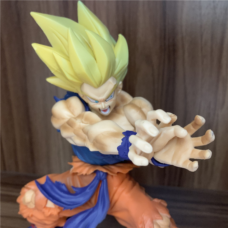 Mô Hình Dragon Ball Nhân Vật Son Goku Tung Chưởng Kamejoko - Cao 15cm