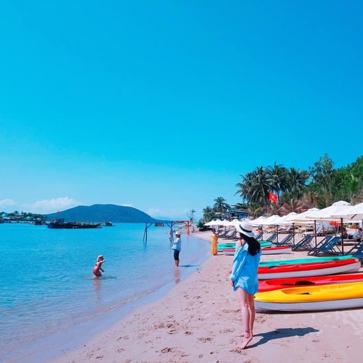 Nha Trang 01 Ngày: Khám Phá Ốc Đảo Robinson, Đi Về Bằng Cano, Khởi Hành Hàng Ngày