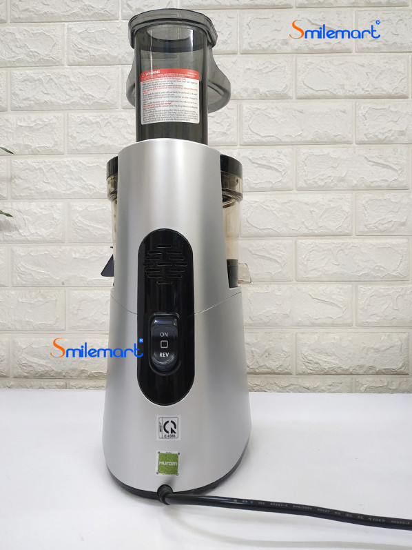 Máy Ép Trái Cây Tốc Độ Chậm Hurom HAA-SBE17 (150W) - Xám Bạc - Hàng Chính Hãng