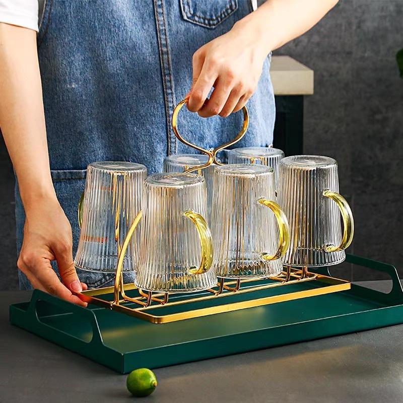 BỘ BÌNH THUỶ TINH KÈM 6 CỐC VÂN TĂM CHỊU NHIỆT CAO CẤP QUAI VÀNG