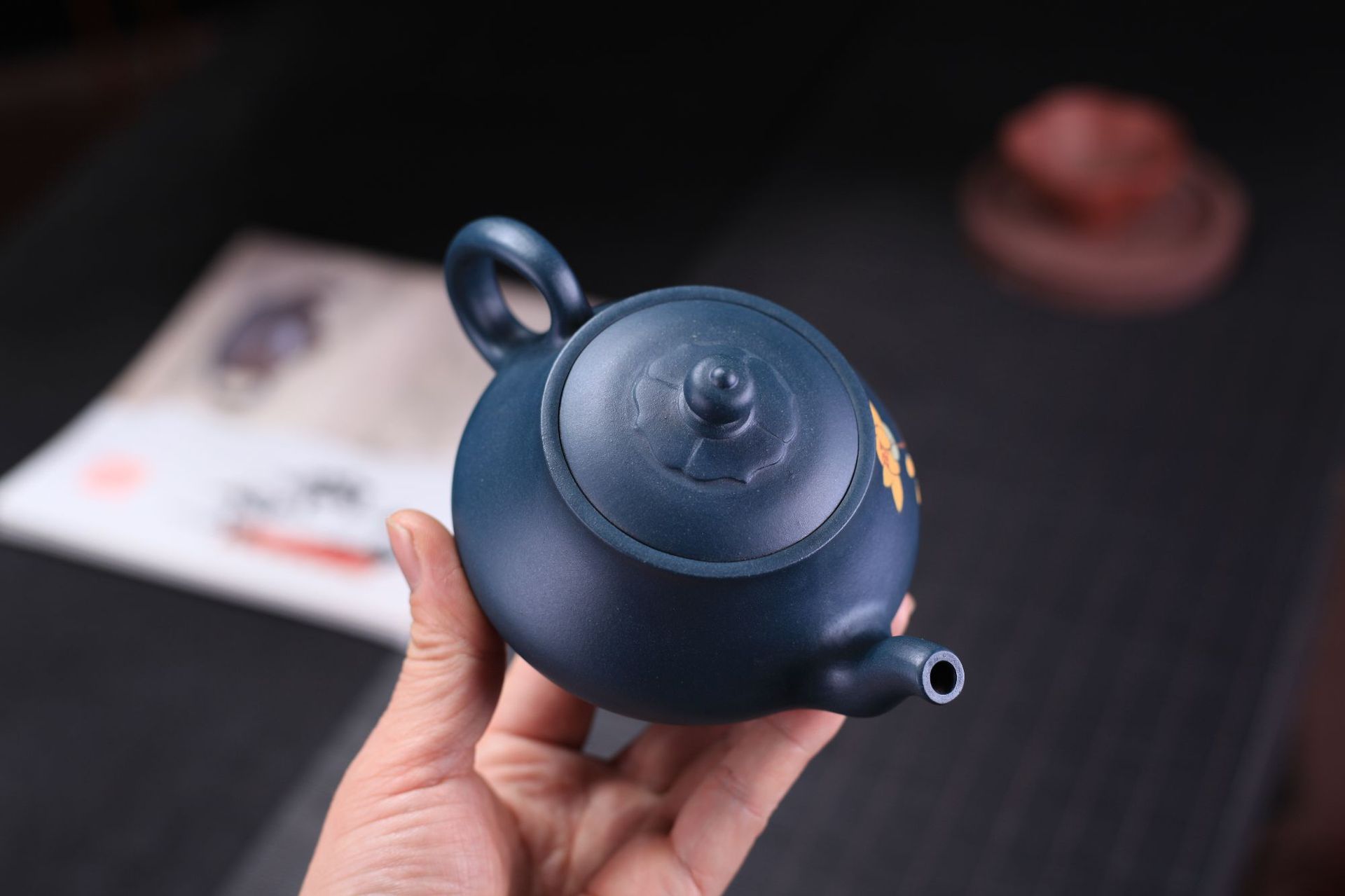 Ấm Tử Sa Nghi Hưng Ngọc Lan U Hương 250 ml