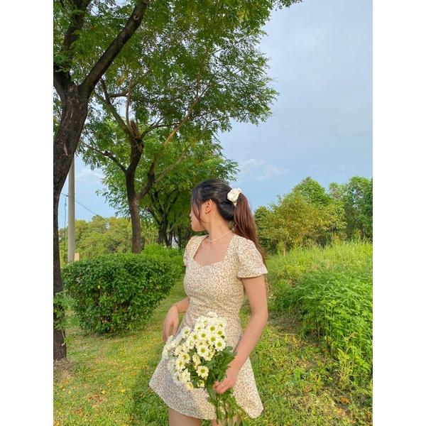 ( TẾT 2022 ) VÁY COTTON HOA NHÍ HỞ LƯNG- LYNA DRESS