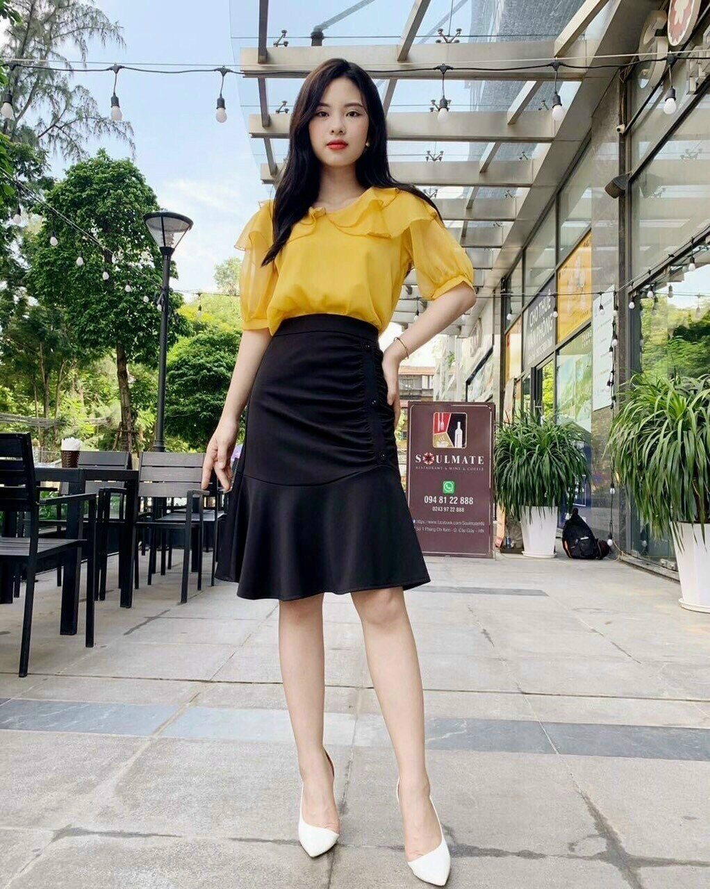 SÉT ÁO LỤA CỔ BÈO VÀ CHÂN VÁY NHÚN