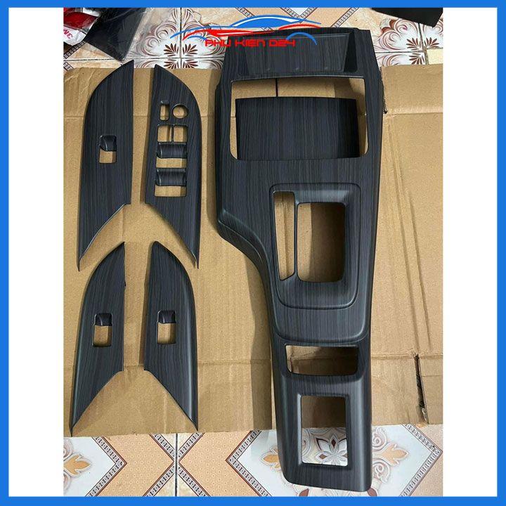 Ốp nội thất cho xe ô tô Fortuner 2017-2018-2019-2020-2021-2022 số tự động nhựa ABS vân đá chống trầy làm đẹp xe