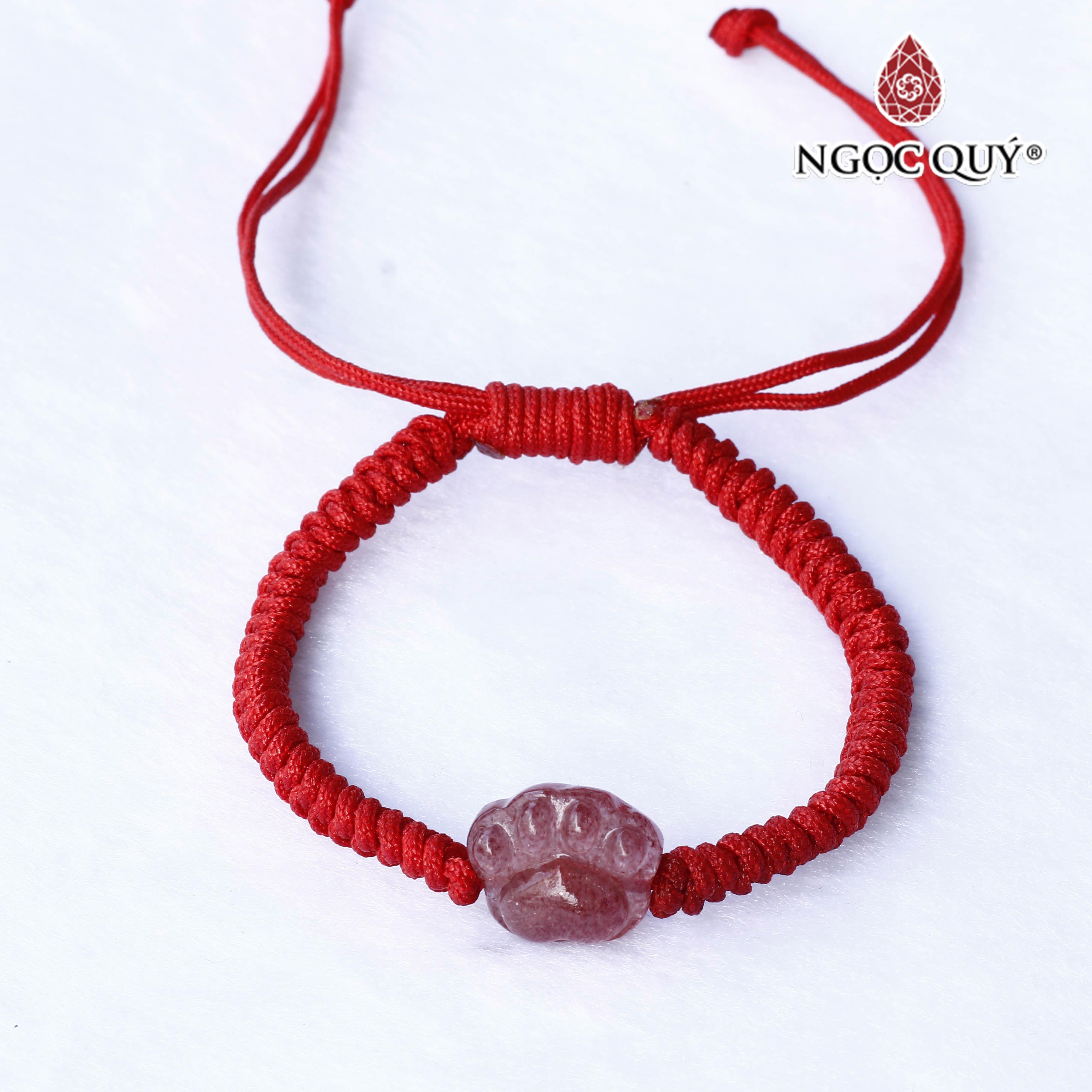 Vòng thắt dây đỏ chân mèo đá thạch anh dâu hợp mệnh hỏa, thổ - Ngọc Quý Gemstones