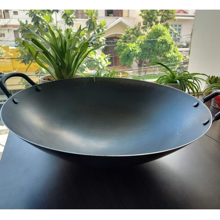 Chảo thép 2 quai size 55cm tặng 1 chổi chùi chảo
