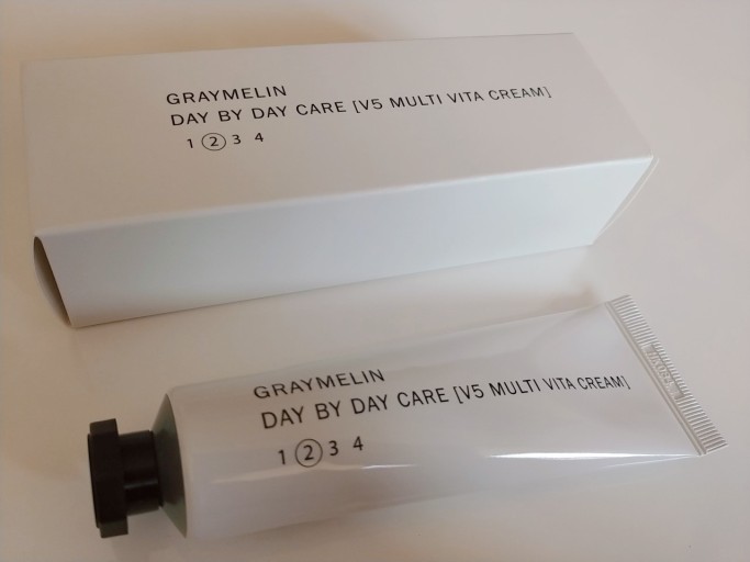 Kem dưỡng da GRAYMELIN DAY BY DAY CARE