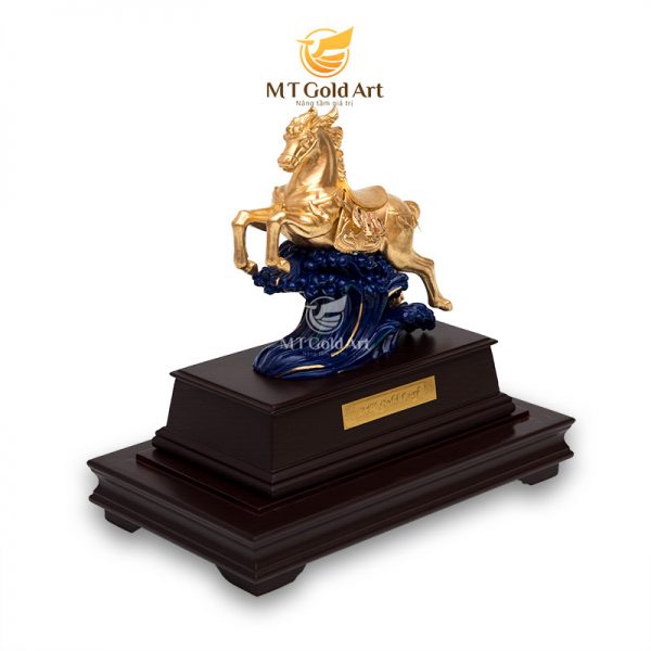 Tượng ngựa dát vàng (19x27x34cm) MT Gold Art- Hàng chính hãng, trang trí nhà cửa, phòng làm việc, quà tặng sếp, đối tác, khách hàng, tân gia, khai trương 