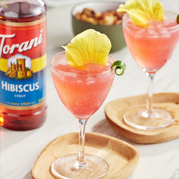 Sirô Pha Chế Hương Vị Bụp Giấm Torani Classic Hibiscus Syrup 750ml Mỹ - Hương Hoa Nhiệt Đới - Tạo Vị Ngon, Độc Đáo Cho Cocktails, Mocktails & Trà
