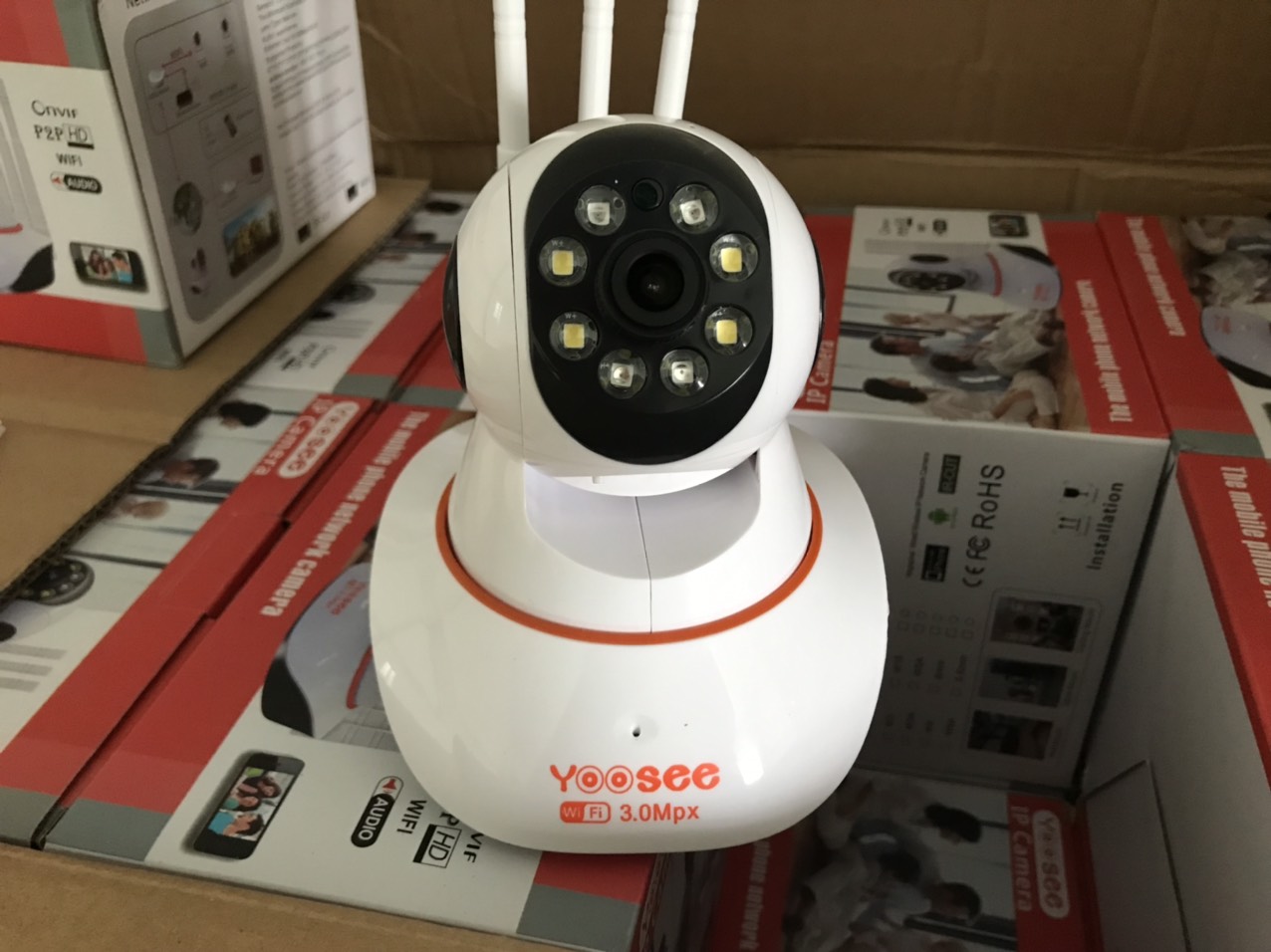 Camera wifi Yoosee 3 Râu xoay 360 trong nhà FullHD 1080 - Hàng Chính Hãng