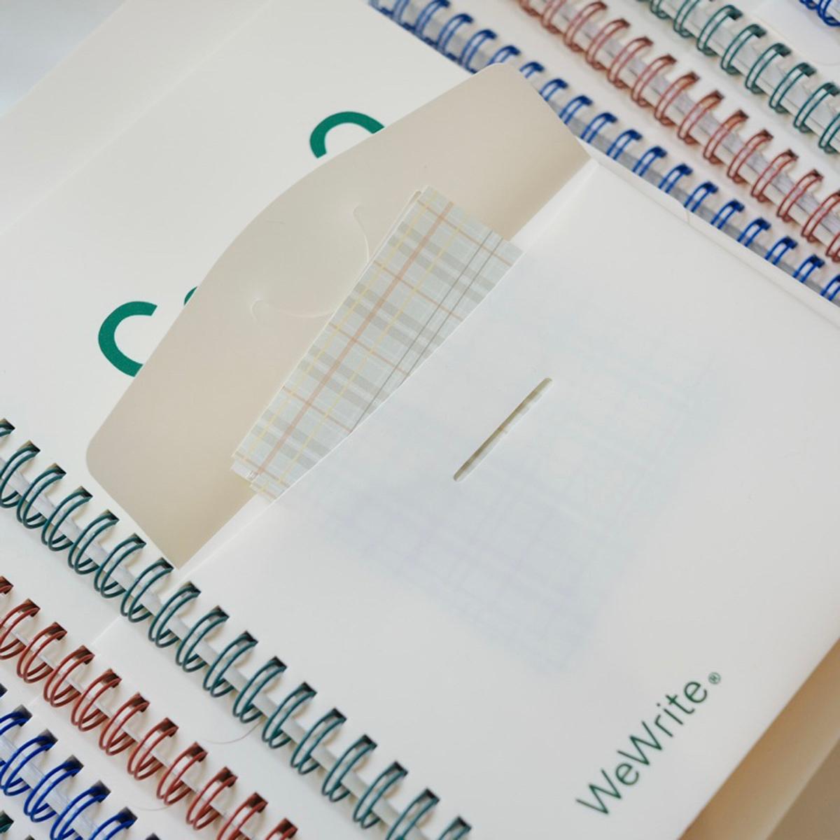 Sổ Lò Xo Read me B5 - Kẻ Ngang - 70 Trang 80gsm - WeWrite 42357 - Màu Xanh Lá