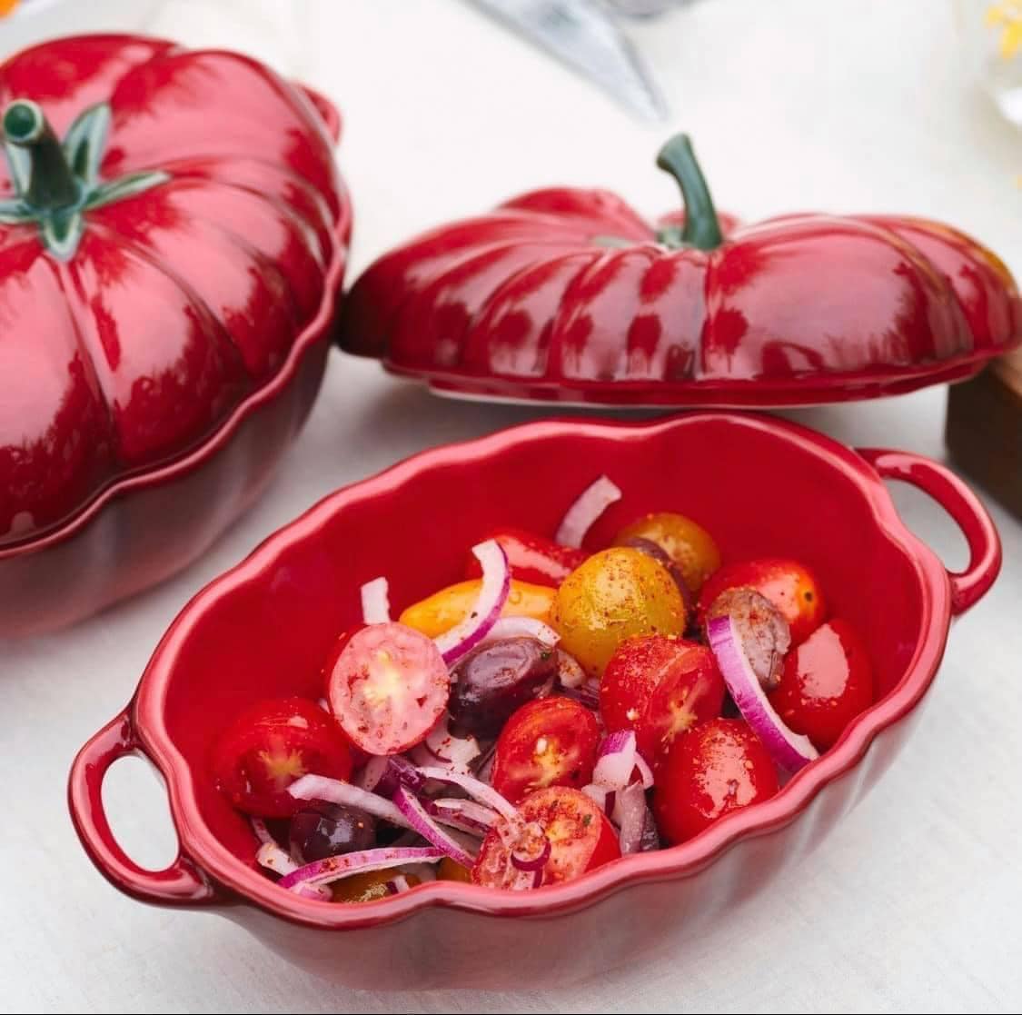 BÁT GỐM STAUB QUẢ CÀ CHUA 16CM Hàng chính hãng