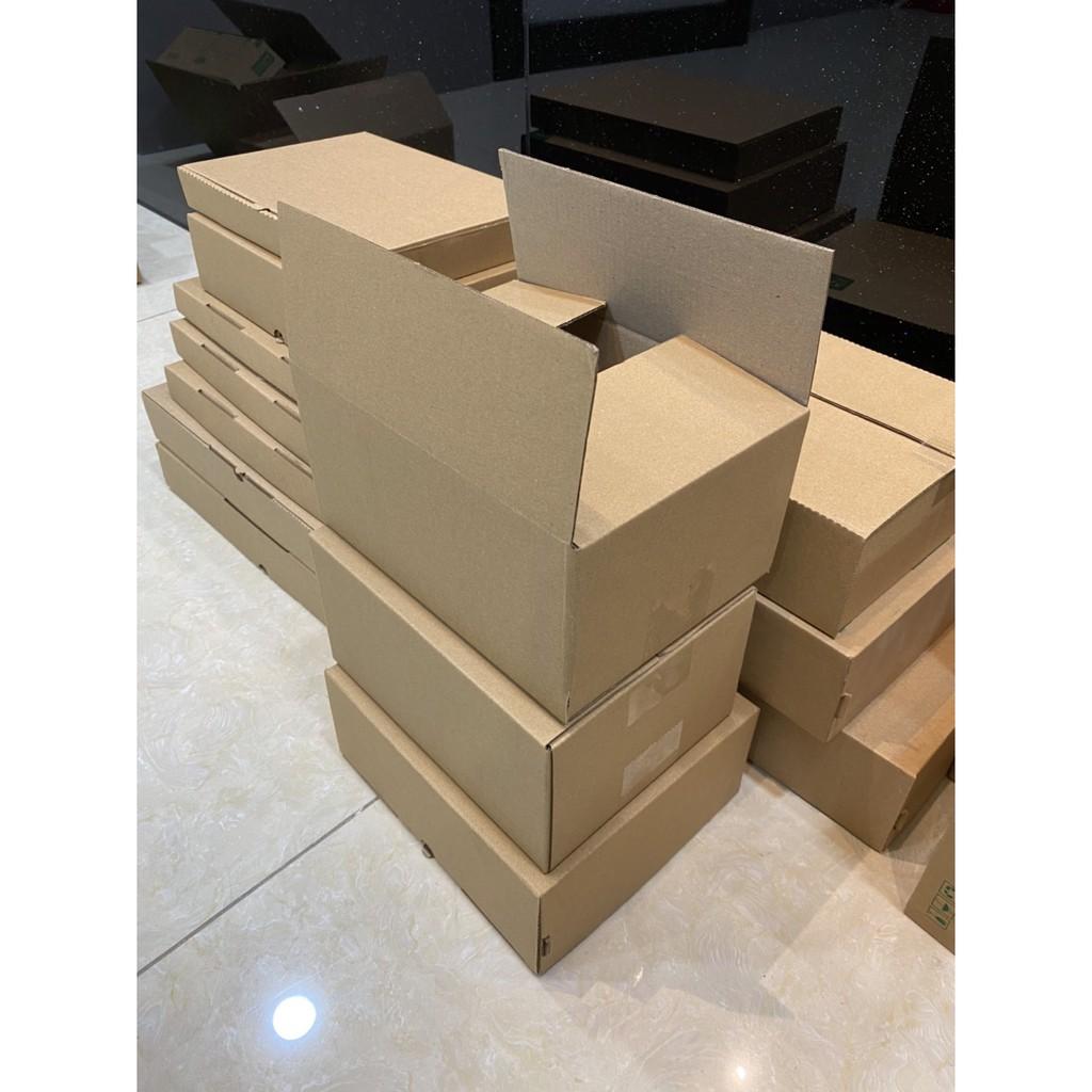 Hộp 18x18x18 cm - 20 hộp carton trơn giá xưởng