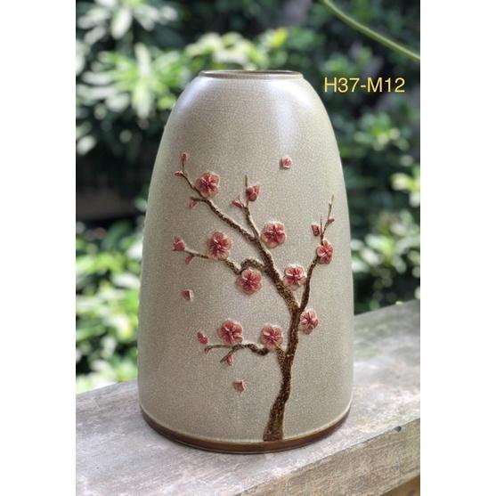 Bình cắm hoa cao 37cm, dáng chuông, men rạn cổ, họa tiết đắp nổi thủ công. Gốm sứ Bát Tràng