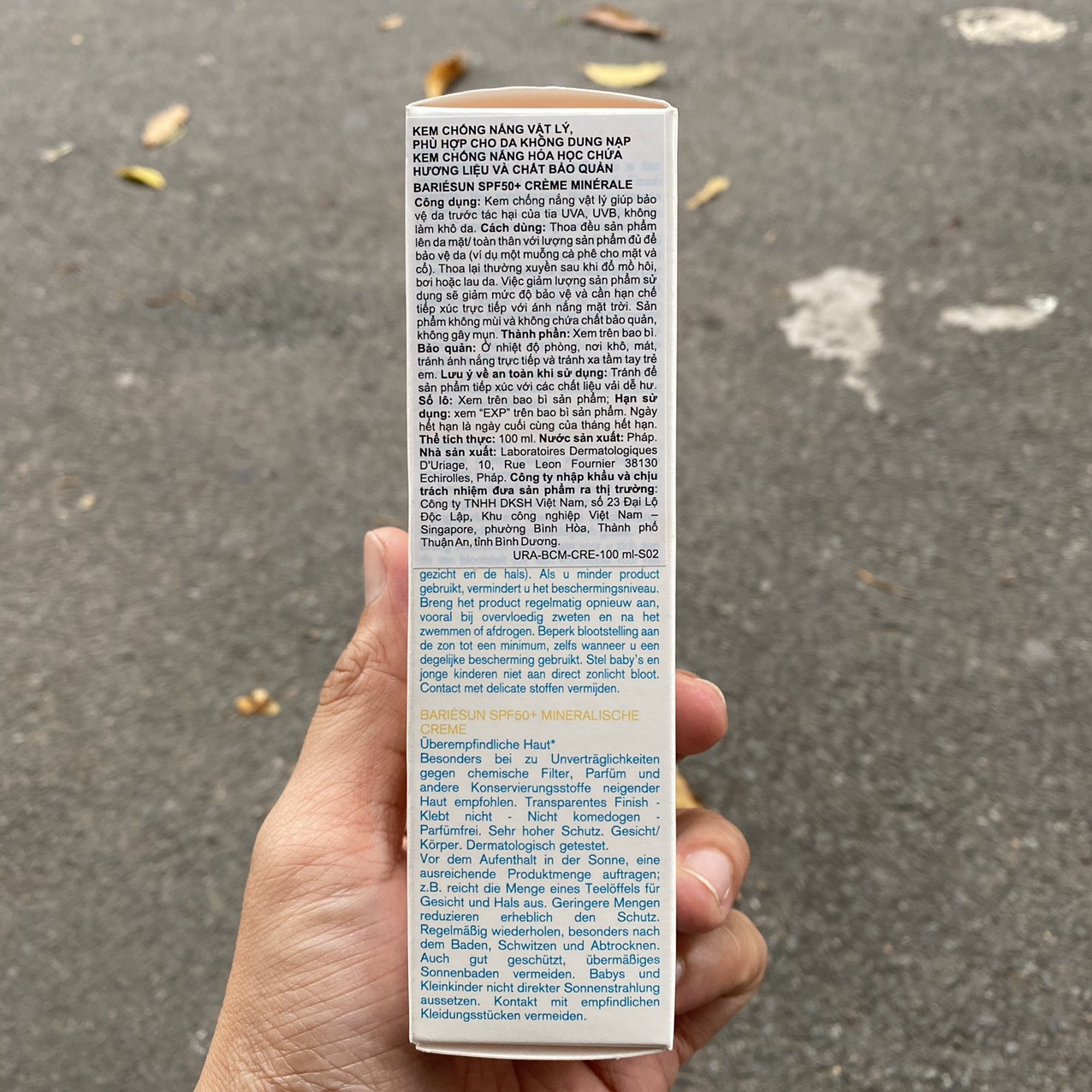 Kem Chống Nắng Màng Lọc Da Nhạy Cảm Uriage Bariésun SPF50+ Crème Minerale