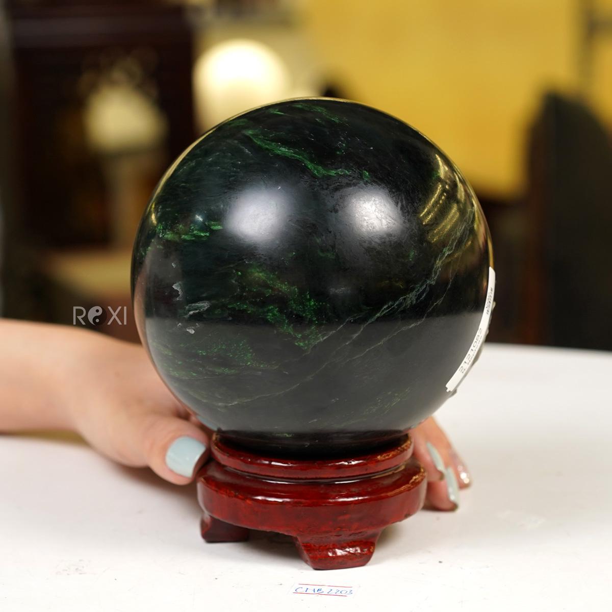 Quả Cầu ngọc bích Nephrite 2,64kg - 11,8cm