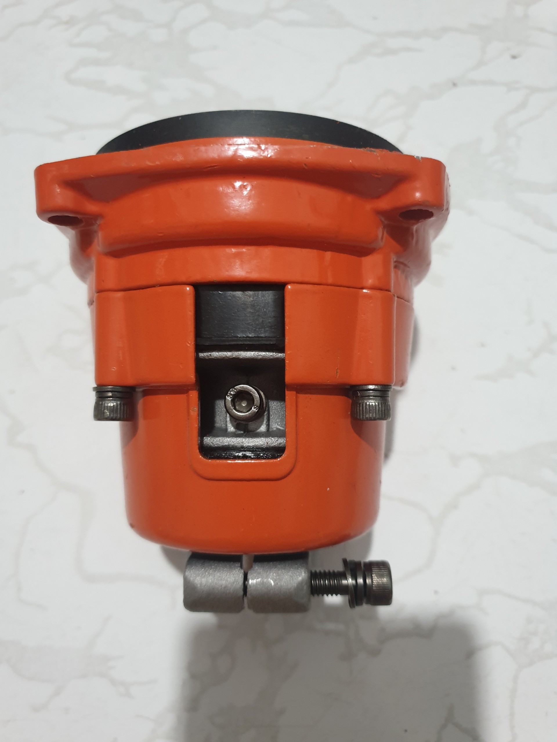 BẮP CHUỐI MÁY CẮT CỎ HUQ 143/541. 28MM - VUÔNG