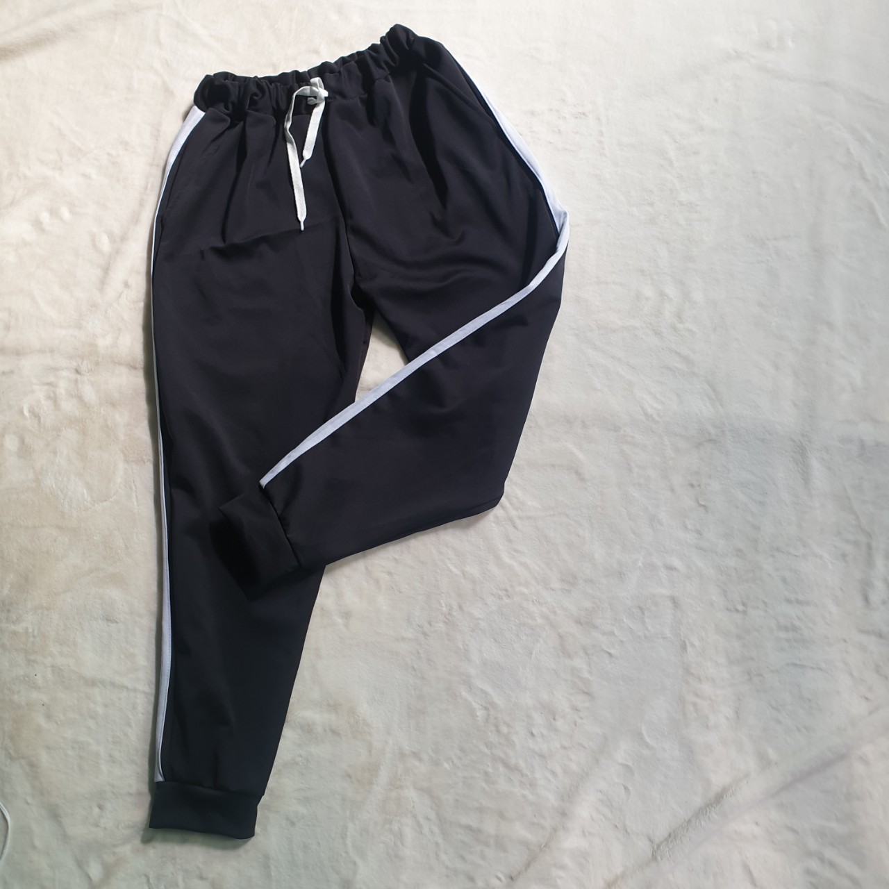 Quần Jogger Nam Nữ phong cách thể thao Hiphop phối vạch trắng phong cách Hàn Quốc, vải dày mịn Unisex aloha style