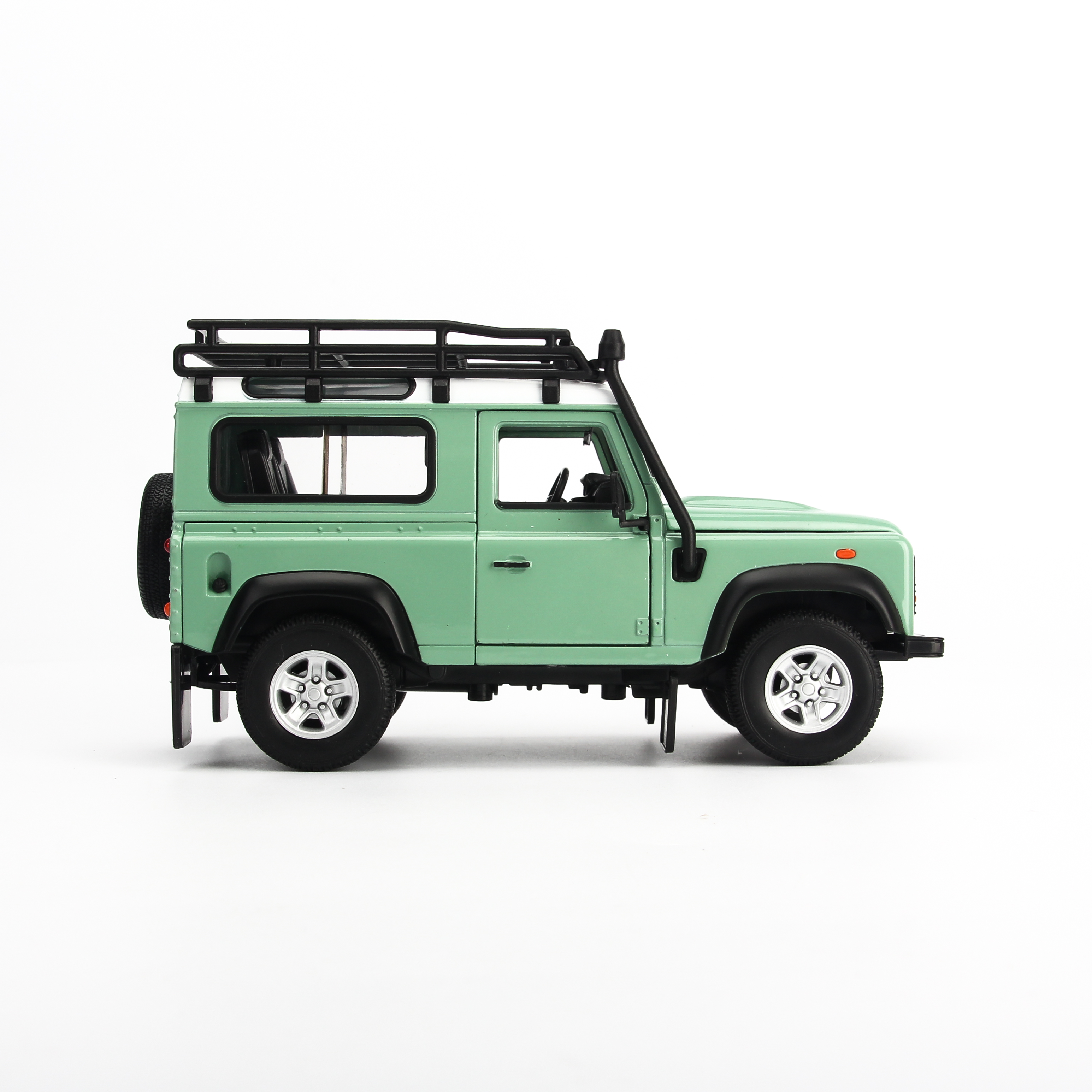 Mô hình xe Land Rover Defender Offroad Edittion