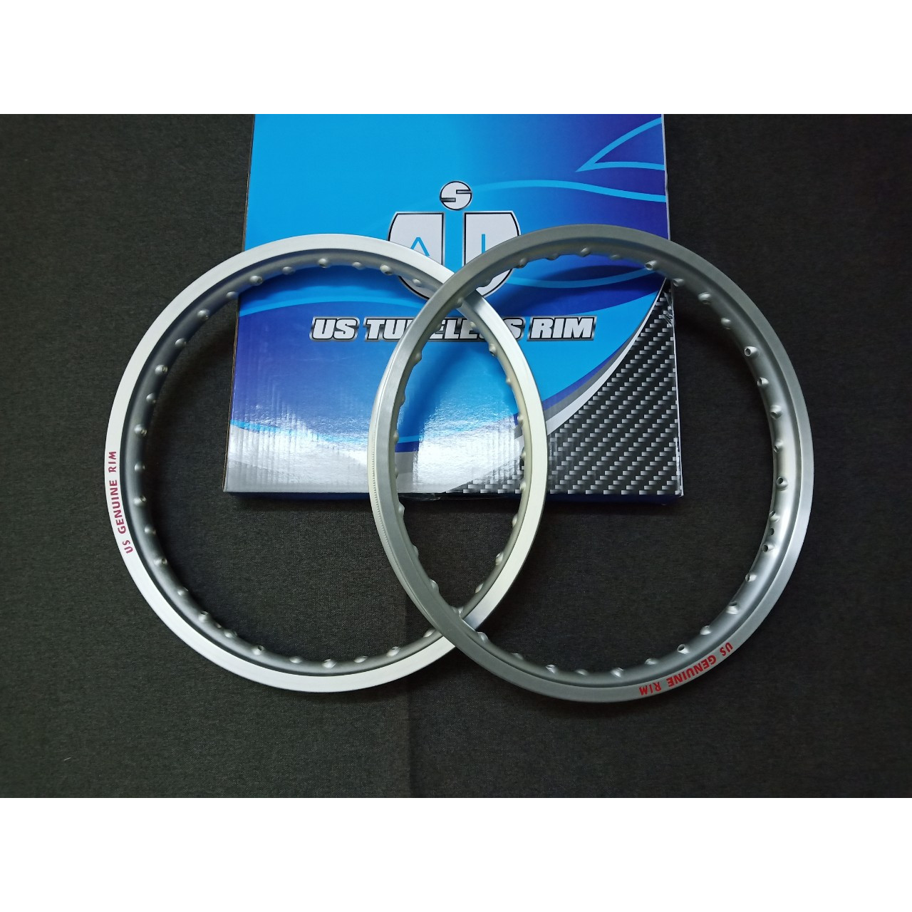 Cặp niềng nhôm màu 1.60 x 1.40 x 17 tặng bao tay trợ lực ga
