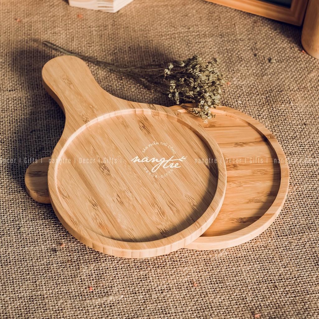 Khay gỗ tre đựng bánh pizza, khay gỗ tròn có tay cầm - wooden tray