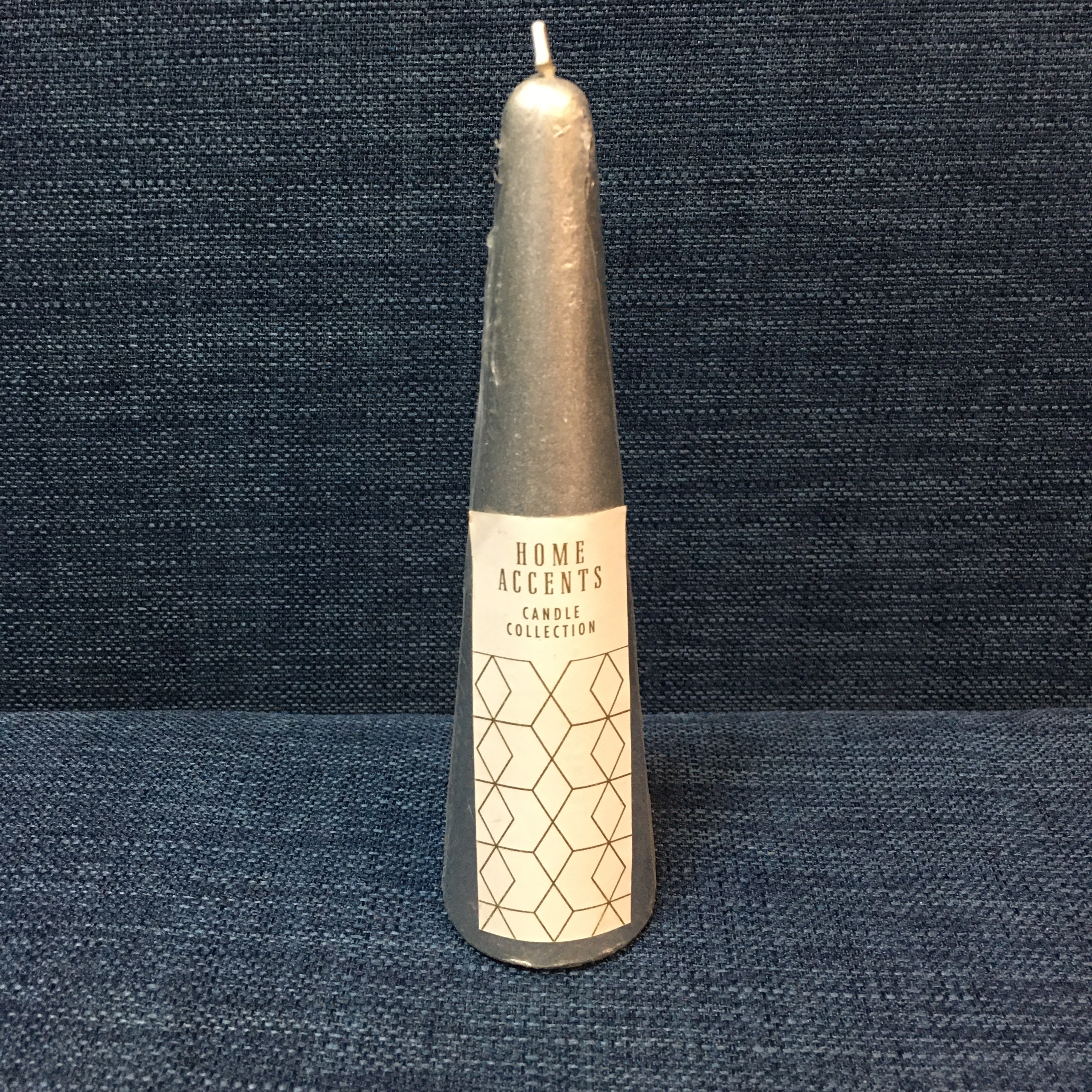 Nến chóp không mùi Cone Candle