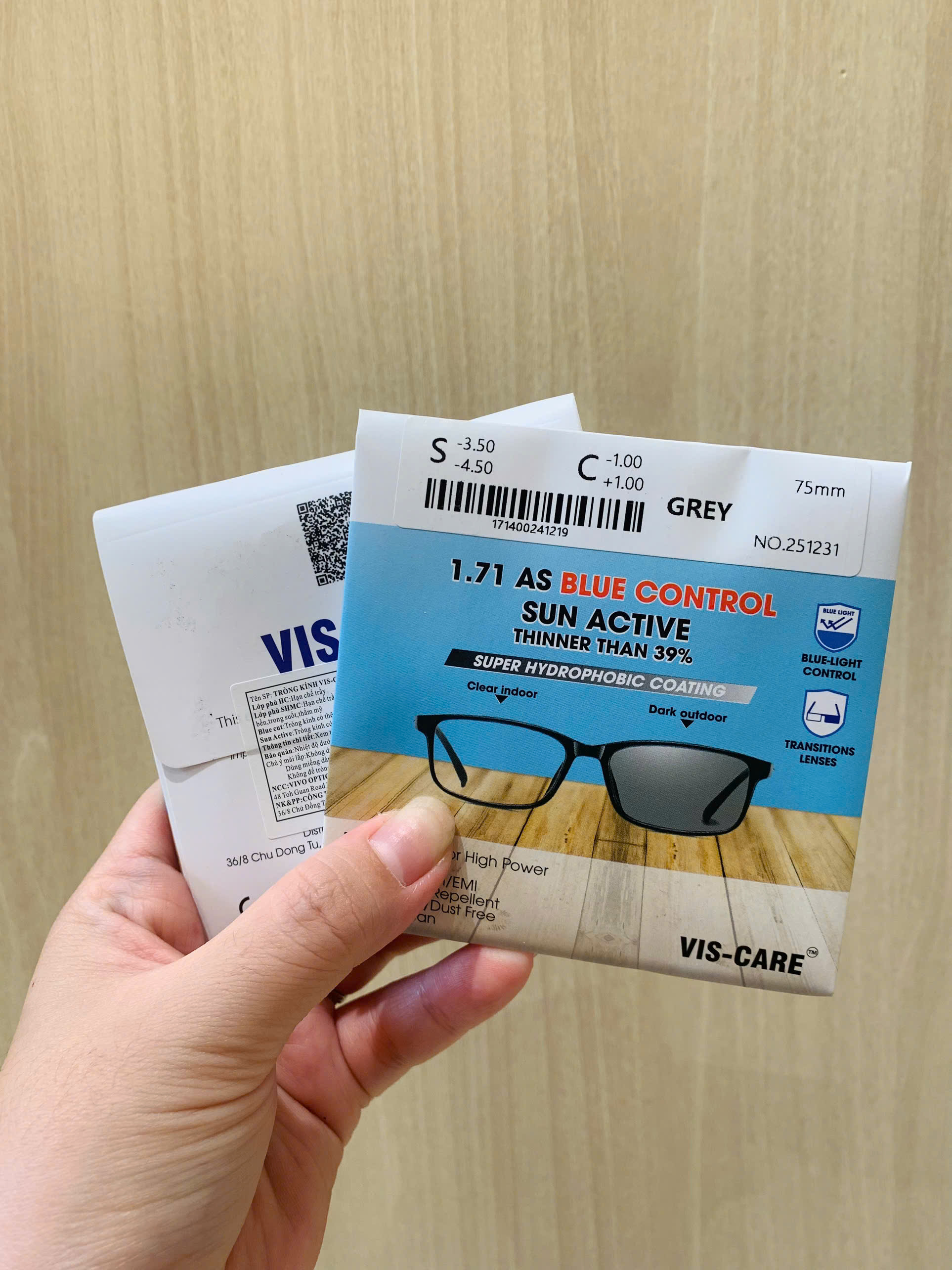 Tròng kính viscare siêu mỏng 1.71 cận/viễn/loạn đổi màu chống ánh sáng xanh chính hãng mắt kính OURESS