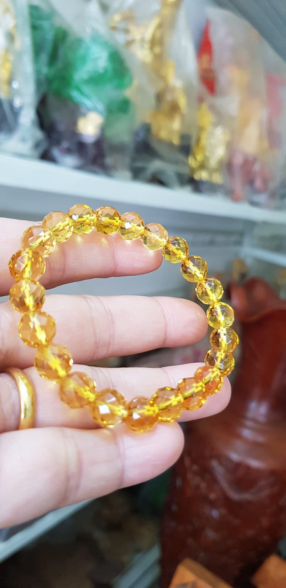 Vòng tay chuỗi đá thạch anh tự nhiên vàng tươi giác size nhỏ 8mm 22 hạt vòng hợp nữ mệnh kim thổ thuỷ đeo đẹp may mắn tốt cho sức khỏe, công việc hanh thông thuận lợi ạ món quà tặng ý nghĩa dành cho chính mình &amp; người thân ạ