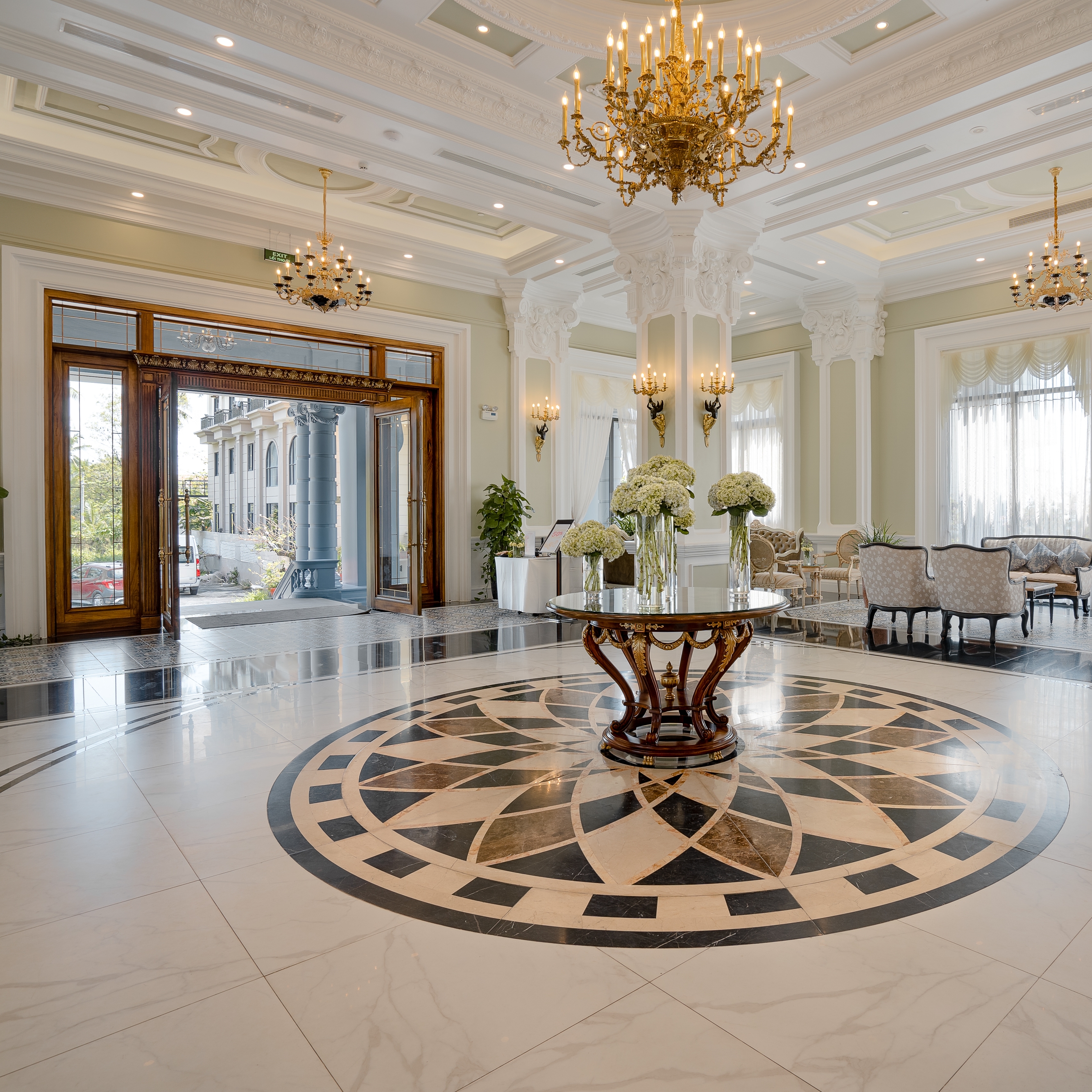 AVS Hotel 4* Phú Quốc - Buffet Sáng, Hồ Bơi Vô Cực, Khách Sạn Trung Tâm Dương Đông