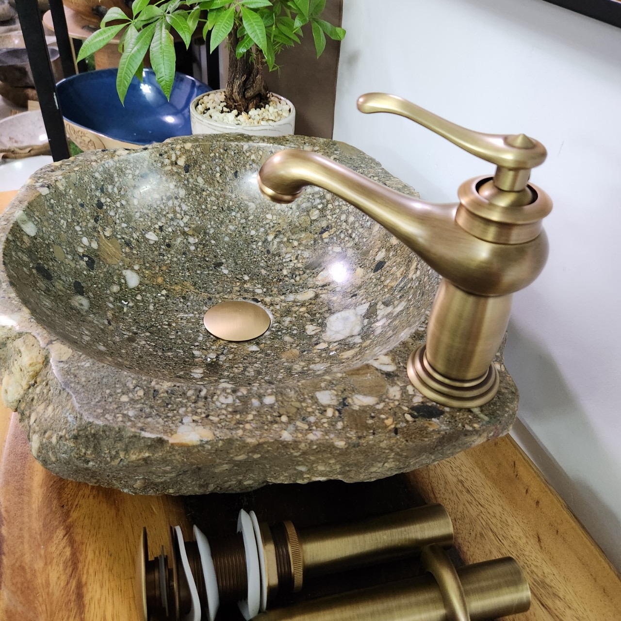 Lavabo đá cuội / chậu rửa mặt đá cuội