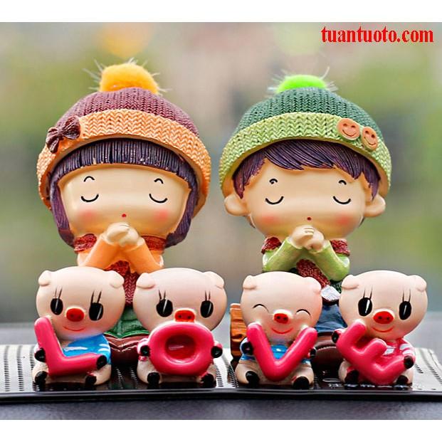 Bộ tượng tình yêu để trên ô tô