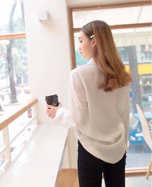 Áo sơ mi oversize trắng 1 túi