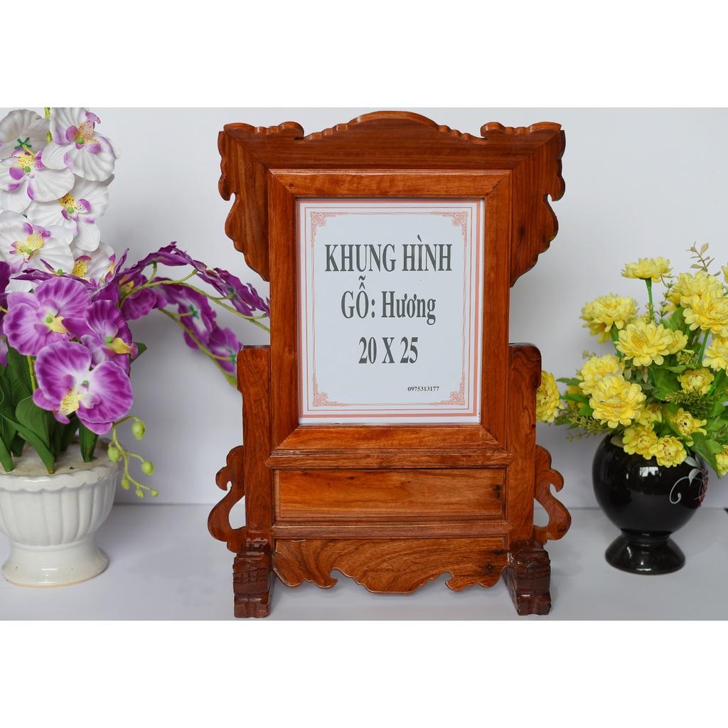 Khung hình thờ gỗ Hương trơn 20 x 25 mẫu đẹp