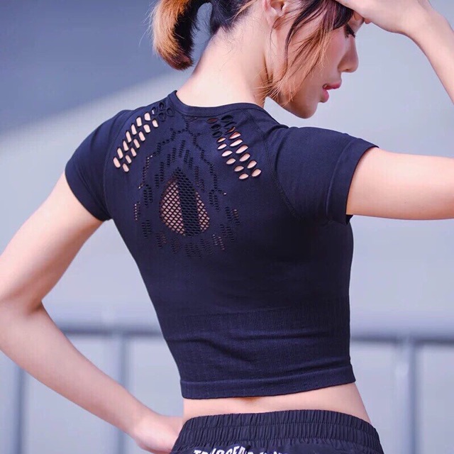 Áo tập gym croptop đục lỗ