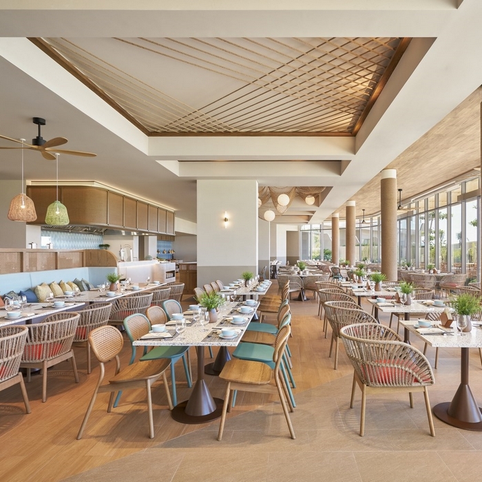 Ixora Ho Tram by Fusion Resort 5* Vũng Tàu - Trọn Gói Gồm Xe Đưa Đón Từ Sài Gòn Dành Cho 02 Người, Buffet Sáng, Hồ Bơi, Bãi Biển Riêng