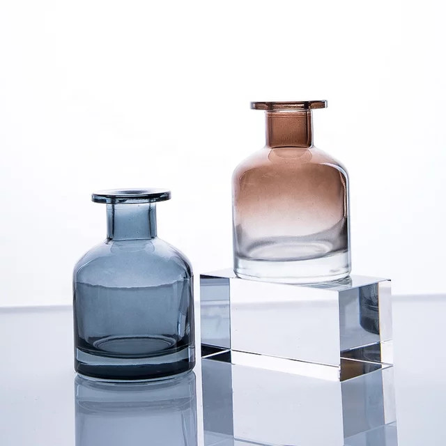 Lọ thuỷ tinh đựng tinh dầu 50ml - Giao màu ngẫu nhiên