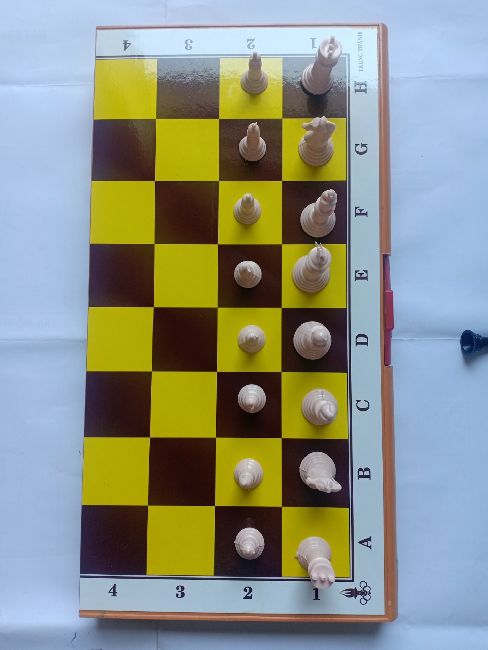 Bộ cờ vua cỡ đại 42cm x 42cm như hình đăng