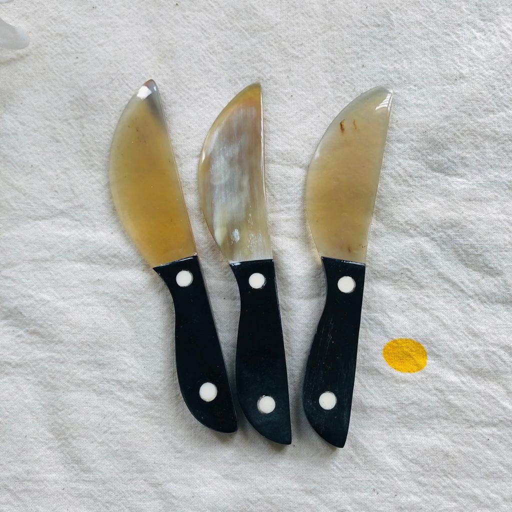 Dĩa & Dao Sừng Tự Nhiên 12cm, Dĩa Xiên Trái Cây, Cắt Bánh Ngọt, Trà Chiều, Chụp Ảnh Decor Xinh Xắn