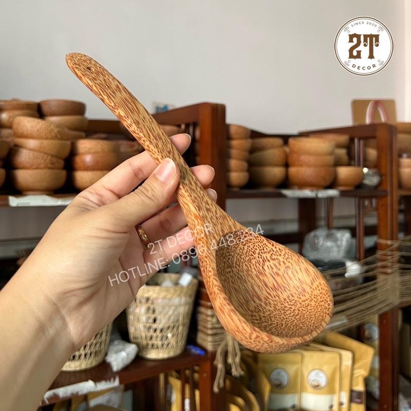 Vá múc canh sò gỗ dừa nguyên khối 2T Decor