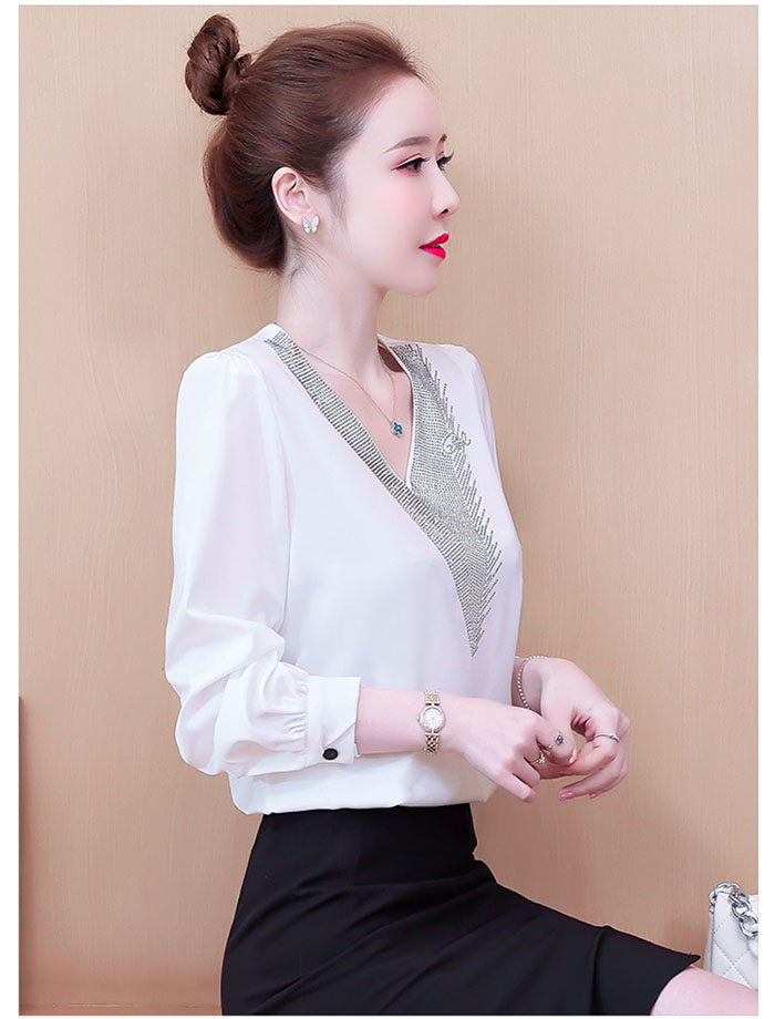 Áo sơ mi công sở cổ v phối cườm NT3343