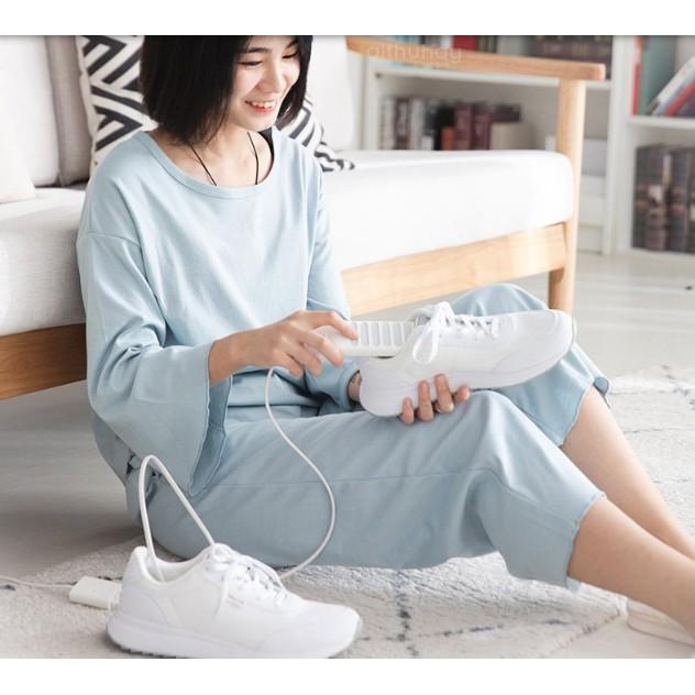 Máy sấy giày, khử mùi hôi CNON tiện lợi